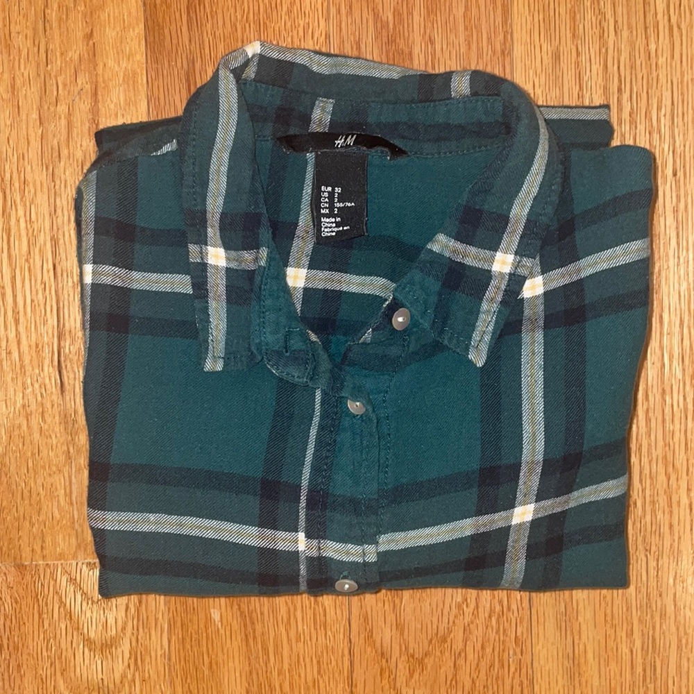Lightweight Plaid shirt - Picture 1 of 4